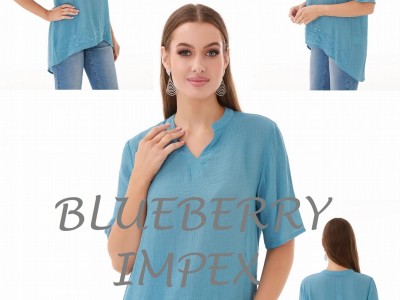 Ladies woven blouse