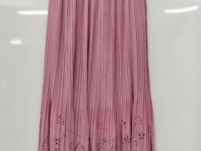 PLEATED SKIRT