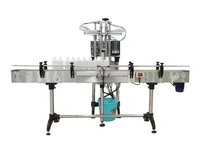 Automatic Liquid Filling machinery for bottles