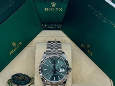 Rolex Datejust 41mm Green Jubilee 126334-0028 Buy luxury watches brands watch