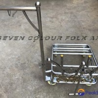 Drum and gong cart for lion dance