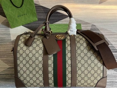 Savoy Medium Canvas Duffel bag GG         Cross body bag Travel bag
