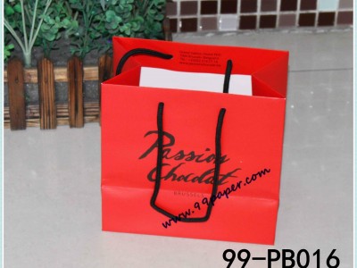 Deluxe gift bag with high quality printing