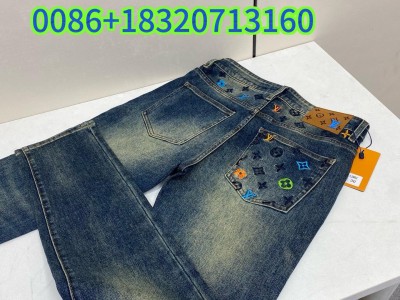 New casual jeans, high-end version, breathable and comfortable